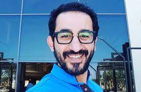 عمرو دياب ـ حلمي بكر ـ أم كلثوم. Ø£Ø­Ù…Ø¯ Ø­Ù„Ù…ÙŠ Ù…Ø±Ø¶ÙŠ Ø¥Ø´Ø§Ø¹Ø© ÙˆØ³ÙØ±ÙŠ Ù„Ø£Ø¯Ø§Ø¡ Ø§Ù„Ø¹Ù…Ø±Ø© Ù…Ø¹ Ù…Ù†Ù‰ Ø²ÙƒÙŠ