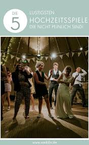 Ein lustiges fragespiel zur hochzeit, bei dem alle mitmachen können. 5 Lustige Hochzeitsspiele Die Nicht Peinlich Sind Hochzeit Spiele Hochzeitsspiele Lustige Hochzeitsspiele