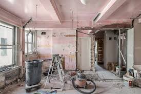 Cleaning a ceiling is often overlooked, even when doing deep cleaning in your home. Here S How To Clean Up After A Major Renovation Project