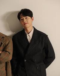 Song joong ki is a south korean actor under history d&c entertainment. 13 Years Of K Drama Heartthrob Song Joong Ki S Transformations Metro Style
