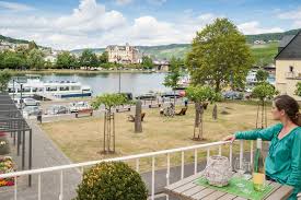 Ein schönes romantisches hotel an der liebe gäste aufgrund der aktuellen situation bleibt unser hotel mosella vorerst bis 01.05.2020. Unterkunfte Ferienwohnungen Villa Mosella