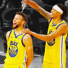 The former loves skittles, while the latter delights in m&m's. Stephen Curry Is Still Inevitable For The Warriors Sbnation Com
