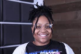 Diane Scimone's Instagram, Twitter & Facebook