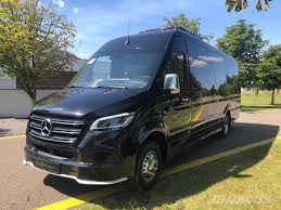 Mercedes Benz Sprinter 519 Cdi 19 1 1 2020 Mb 021 2020 Gowino Pologne D Occasion Minibus Mascus France