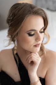 Anja McGregor Makeup Artist