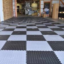 Industrial Pvc Coin Garage Tile Floors For Warehouses Buildings In 2020 Garage Floor Garage Tile Garage Floor Tiles