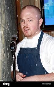 Justin Bogle's Instagram, Twitter & Facebook