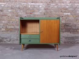 À chiner buffet pied compas sur selency. Buffet Vaisselier Meuble Tv Vintage Annees 50 Sur Pieds Compas Bois Et Vert Gentlemen Designers