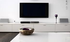 Maybe you would like to learn more about one of these? Fernseher Verstecken So Einfach Geht S Wohn Wiki De