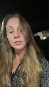 Amanda Schoop's Instagram, Twitter & Facebook