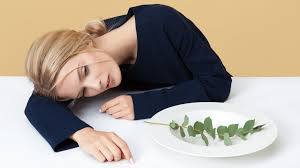 Anoreksia tek adoleshentët - 3 Gjërat që duhet të dini - Psikologu online