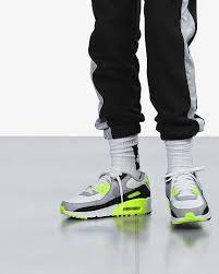 Air max shoes are identified by their midsoles incorporating flexible urethane pouches filled with pressurized. Nike Air Max 90 Ltr Schuh Fur Altere Kinder Nike De