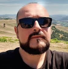 The man of many faces, Robert Englund!