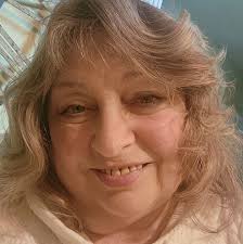 Do both people get free play if they share a room with the same offer in  Vegas?