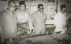 Tun haji abdul razak bin hussein. Tun Abdul Razak Bapa Pembangunan Malaysia Negeri Pahang