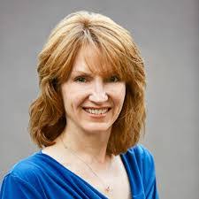 Rayna Perry's Instagram, Twitter & Facebook