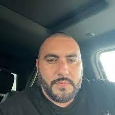 Danny Mallett's Instagram, Twitter & Facebook