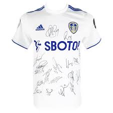 Up to 10,000 fans are set to be allowed into matches in round 37 on may 18 and 19 and in round 38 on may 23. Leeds United Signed Shirt Premier League Jersey 2021 Firma Stella