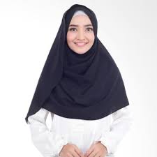 Jilbab Segi Empat Navy Harga Terbaru Juli 2020 Blibli Com