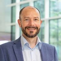 100+ Profile mit dem Suchbegriff „Adrian Mann“