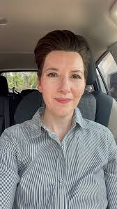 Isabella Gardner's Instagram, Twitter & Facebook