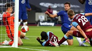 West ham memiliki catatan cukup baik kala menghadapi chelsea di kandang. West Ham 3 2 Chelsea Andriy Yarmolenko Wins It Late On As Hammers Shake Off Var Controversy Football News Sky Sports