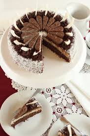 Sugarprincess Bezaubernde Bounty Torte Mit Schokoganache Und Kokoschips Rezept Und Video Rezept Kuchen Und Torten Rezepte Kuchen Und Torten Leckere Torten