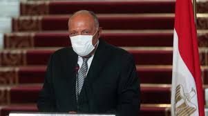 وغادر شكري المملكة العربية السعودية عائدا إلى مصر بعد مشاركته بجلسة القمة الخليجية التي عقدت في مدينة العلا السعودية. Ytltul5xua719m