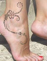 Wenn, sie denken dass, die fotos auf unsere website die urheberrechte der. Bildergebnis Fur Tattoo Knochel Blume Tattoo Fuss Frau Fusstattoos Tattoo Preise