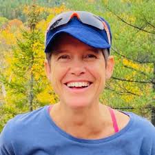 Danielle Kemmer's Instagram, Twitter & Facebook