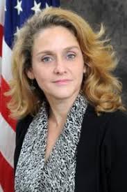 Lisa Creason's Instagram, Twitter & Facebook