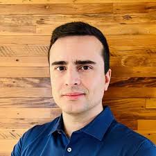 Hire Gustavo César Muniz e Souza