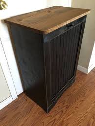 Handmade And Hand Painted By Us These Solid Wood Trash Bins Cans Are Designed To Hold Your Plastic Trash Wood Trash Can Kitchen Trash Cans Primitive Bathrooms
