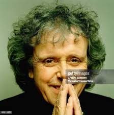 118,520 Donovan Photos & High Res Pictures