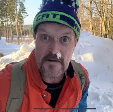 Del 124: Meen föör hellsicke hjäälp gammfolke henna hem först å in´t spring  runt i hela värda ...