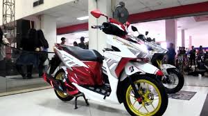 Modifikasi Motor Vario 125 Warna Putih Motor Warna Gambar Karakter