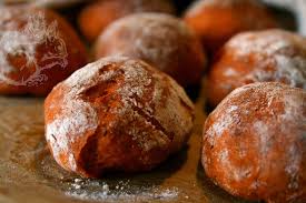 Unten mein brief und korrektur mit track changes und kommentaren. Tomato Rolls Tomatenbrotchen Rezepte Backwaren Essen