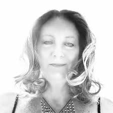 Louise Minton (@LouiseMinton)