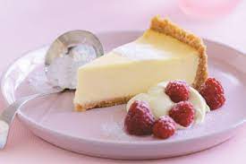 Simply stretch a length across the top of the cake and, holding it taut, bring it down to the bottom of the cake. Baked Vanilla Cheesecake Anna S Culinary World