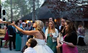 A waffle house on wheels, of course! Smothered Covered And Married Waffle House Will Cater Your Wedding The Manual