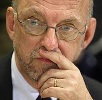 Dahlgren stoppade hjälp till svenskar