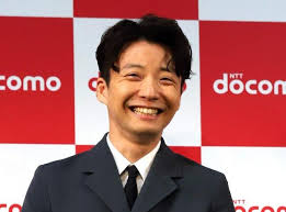 ■コメント全文 関係者の皆様 新緑の候、皆様におかれましてはご清栄のこととお慶び申し上げます。 平素は格別のご高配を賜り、厚く御礼申し上げます。 私たち、星野源と新垣結衣は、このたび結婚する運びとなりました事をご報告させていただきます。 S0ife7rbg4v69m