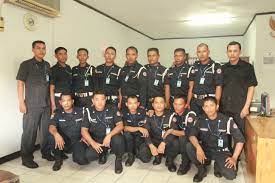 Lowongan kerja gaji satpam, gaji satpam jobs. Gaji Satpam Lamongan Gresik 2 Jt Selevel Pemimbin Bidang 10jt Semua Belum Rudy S Corner