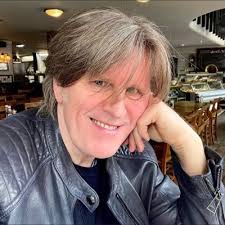 julie preece (@julie_preece)