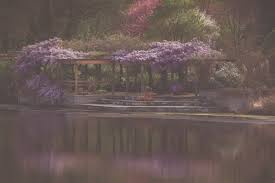 It features 6,000 varieties of plants, with 225,000 plants in seasonal displays, and is open to the public, for a fee. Weddings Receptionsweddings Receptions Weddings Receptions