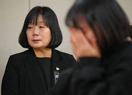 주로 보강된 내용은 윤미향 씨와 정의기억연대의 잘못을 방어하는 진보 진영 일각을 반박한. ë¯¼ì£¼ë‹¹ ìœ¤ë¯¸í–¥ì— ì‹ ì¤'í•œ ì´ìœ  ê¹€ì¢…ë¯¼ ì‚¬ì‹¤ê´€ê³„ ë¬¸ì œ