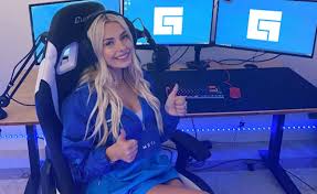 Corinna kopf started her profession as an instagram model and later corinna kopf made her youtube channel on june 3rd, in the year 2016. Corinna Kopf Signs Exclusive Deal With Facebook Gaming Amid Issues At Twitch Tubefilter