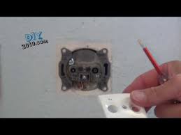 Wir haben es tv uns zur aufgabe gemacht, verbraucherprodukte jeder variante ausführlichst zu. Installation Der Tv Antennensteckdose Tv Dose Anschliessen So Installieren Sie Eine Tv Dose Youtube