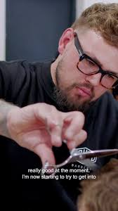 Aaron Ottley's Instagram, Twitter & Facebook