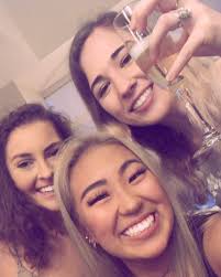 happy birthday to this cute cute girly ✨🤗. One more year til u can have  what i'm holding in my hand 🤭😳🥂